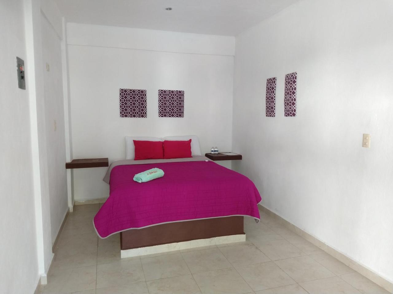 Hotel Espana Chetumal Exterior photo